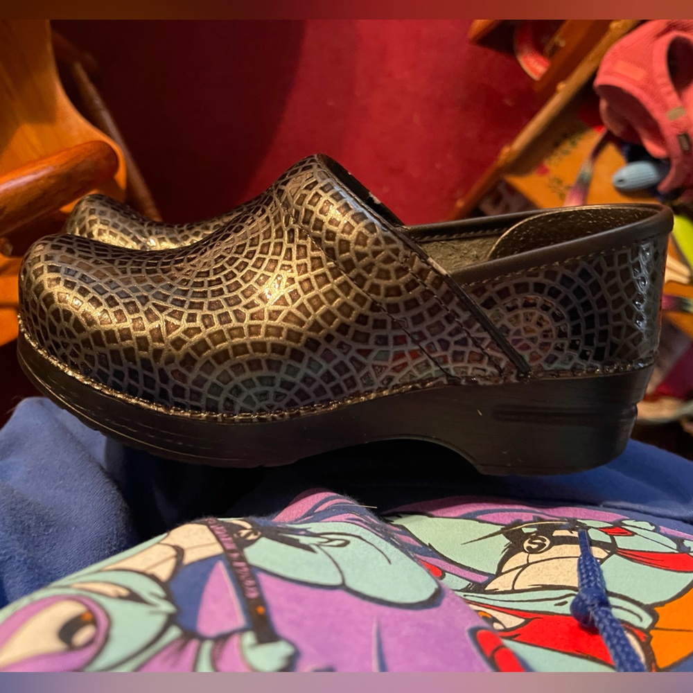 Dansko clogs*sold*